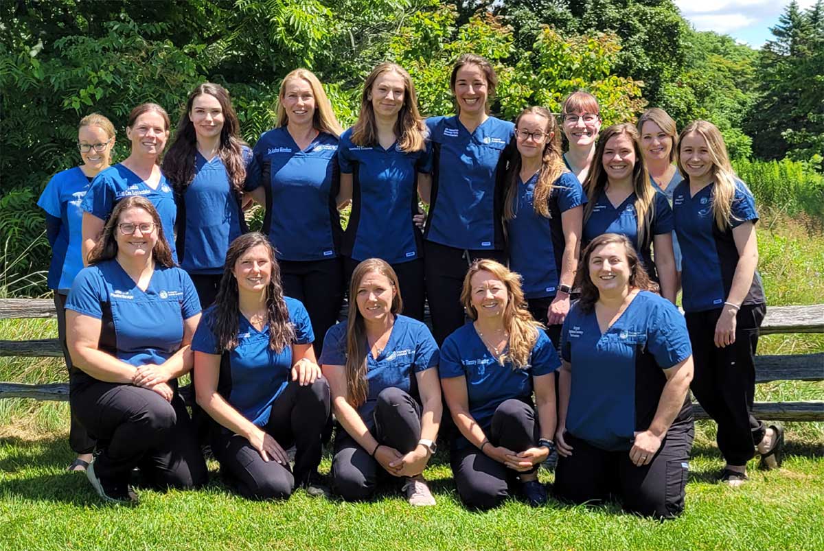 Presqu'ile Animal Hospital Team